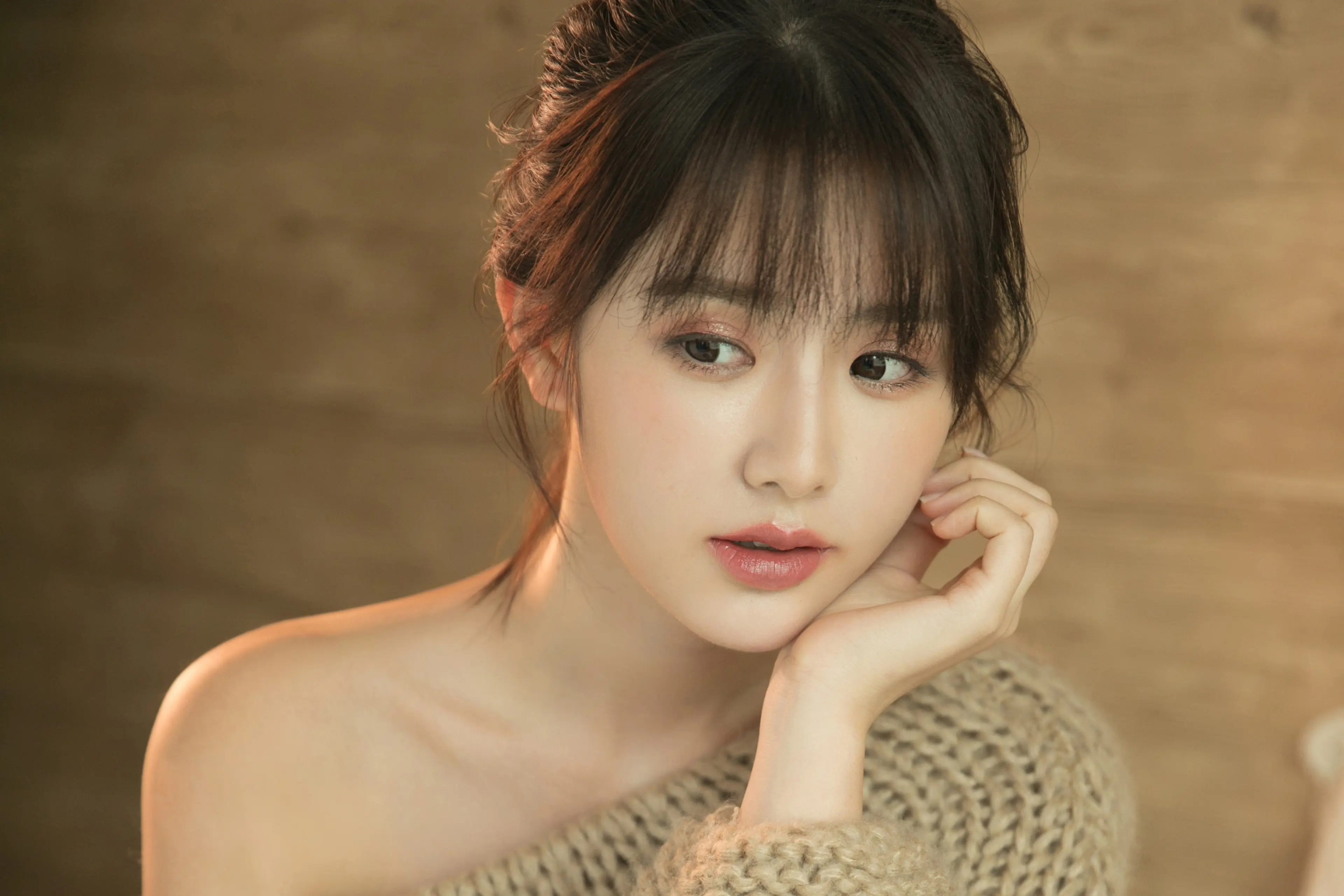 平湖西宁私人伴游陈娟儿的联系方式