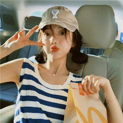 平湖伴游女生铎忆柏的资料